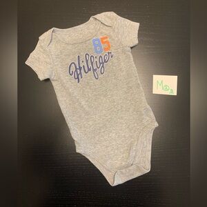 ⭐️2/$5.00⭐️ Tommy Hilfiger 3-6m Short Sleeve Onesie
